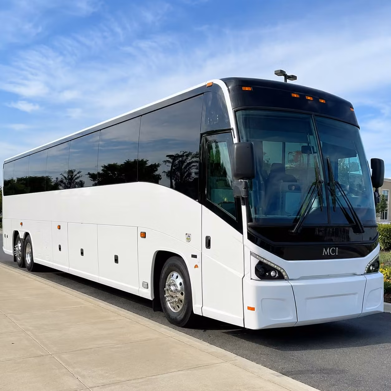charter bus rentals for minneapolis youth group and mission trip transportation