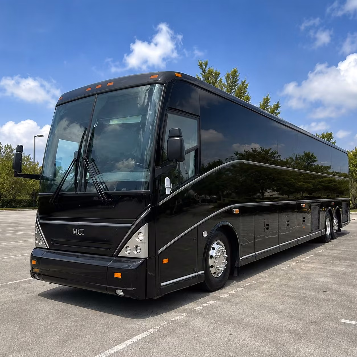 employee shuttle services along minneapolis s busiest corporate corridors