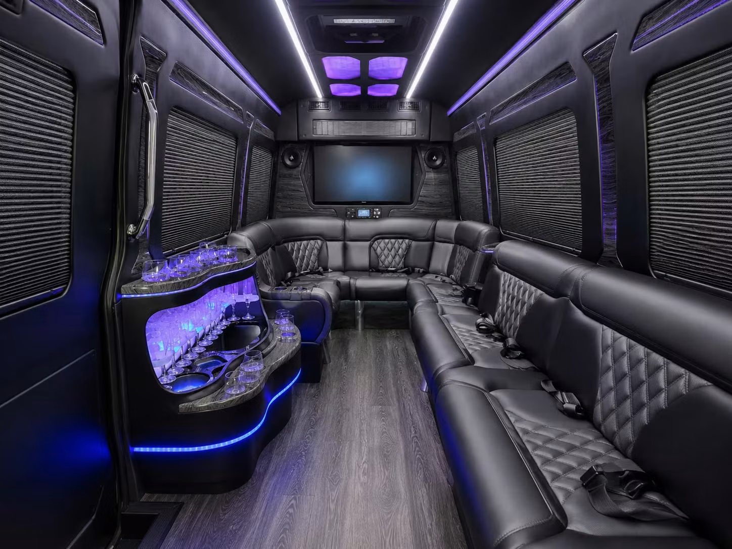 remote parking shuttle services for minneapolis office buildings and business parks
