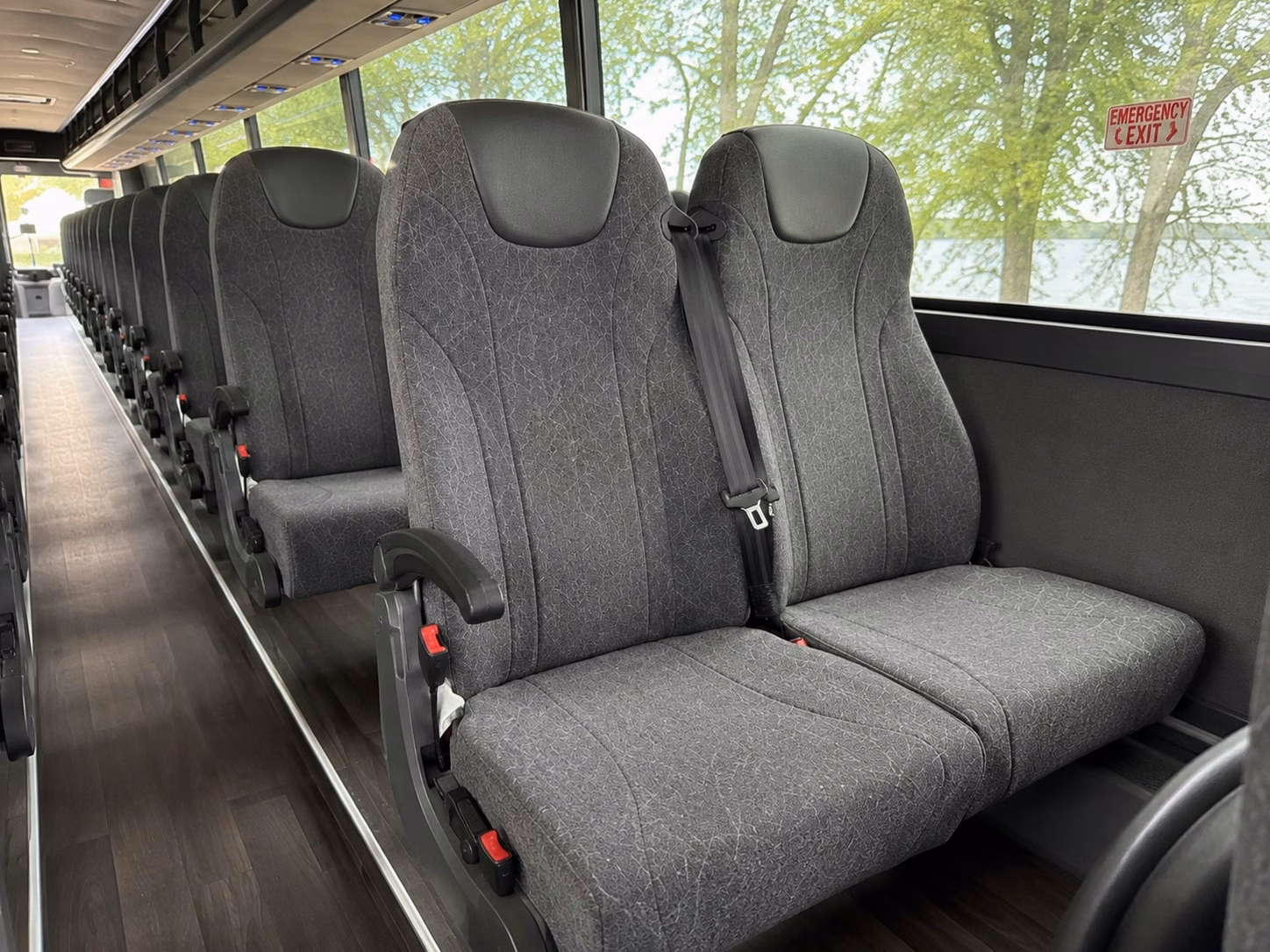 wedding transportation in minneapolis and all the surrounding areas